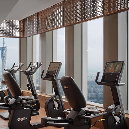 Rosewood Guangzhou, Enjoy Free Shuttle Bus Service Between The Hotel And The Canton Fair Complex During The Canton Fair Екстериор снимка